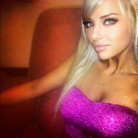 Hello, meet your posher - Picture 1 of 4